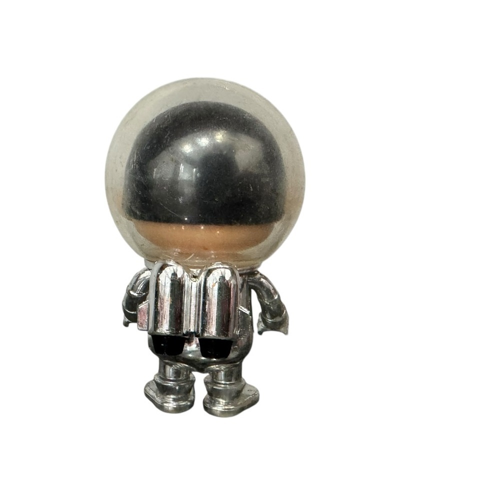 Nickelodeon’s Ryan’s World 3” Astronaut  Space Suit Toy Figure - Picture 4 of 5